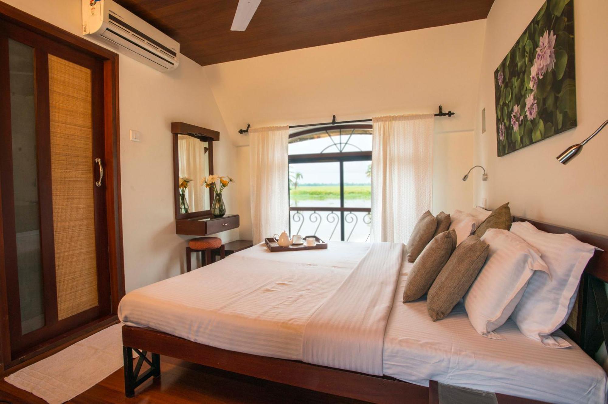 Xandari Riverscapes Alappuzha Екстериор снимка